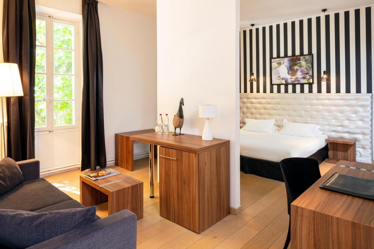 Le Pre Du Moulin - Maison Alonso - Hotel & Restaurant Serignan-du-Comtat Luaran gambar