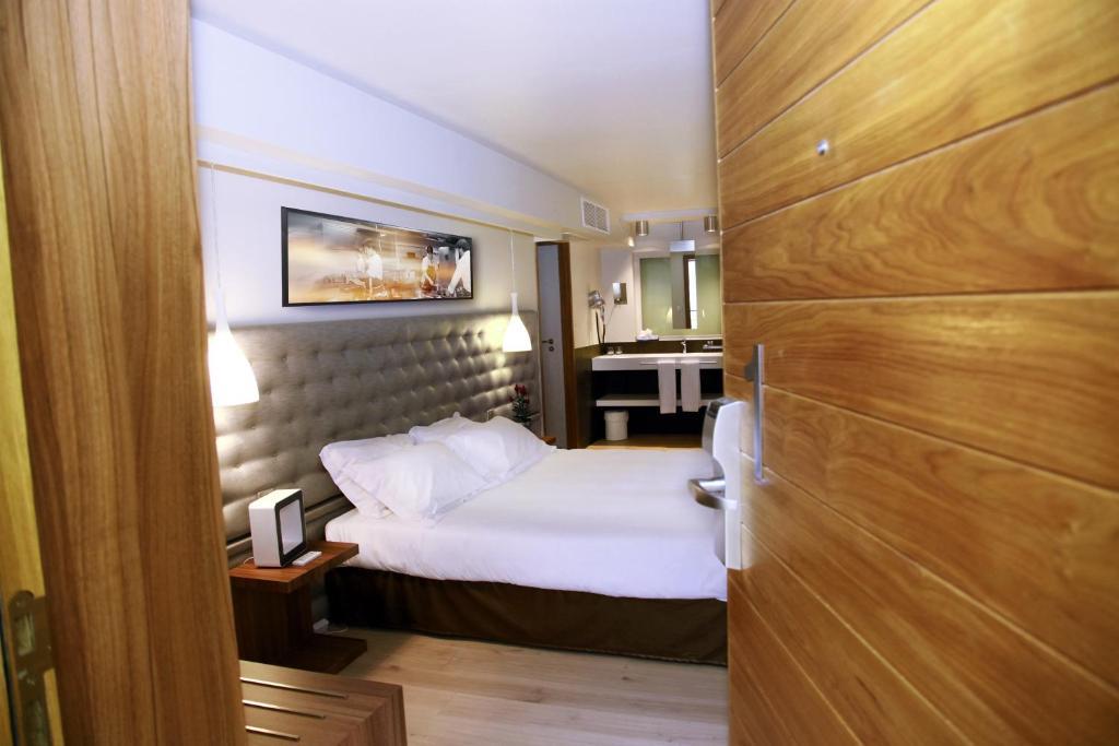Le Pre Du Moulin - Maison Alonso - Hotel & Restaurant Serignan-du-Comtat Bilik gambar